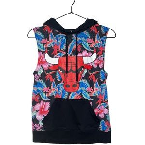 NBA Chicago Bulls Tropical Pullover Sleeveless Hoodie  XS